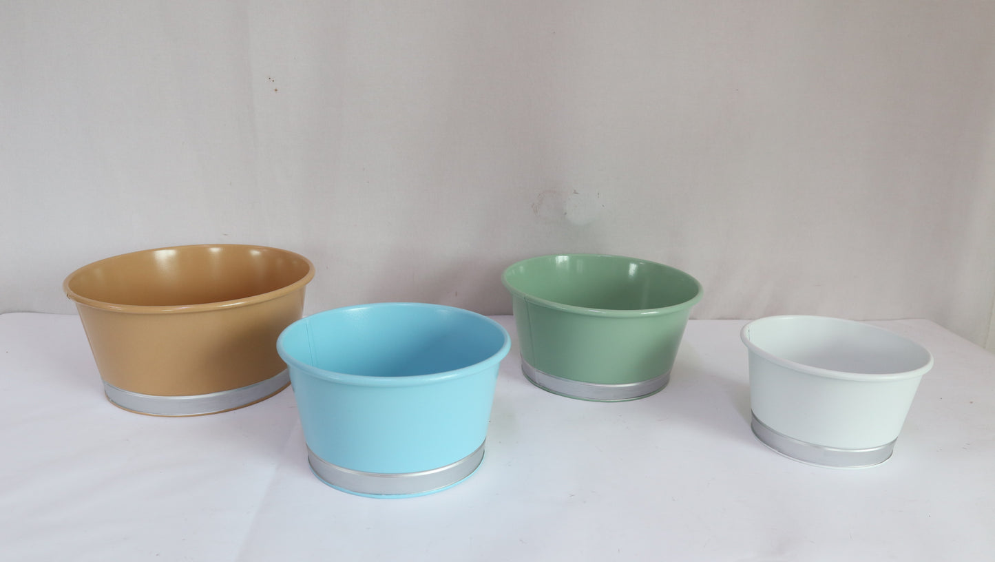 Rect. Metal Basket Garden Planter and Pot Basket Container  Holiday