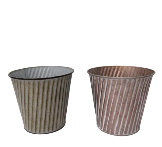 Metal Gift Basket Planter Holiday Garden Flower Indoor Outdoor Storage