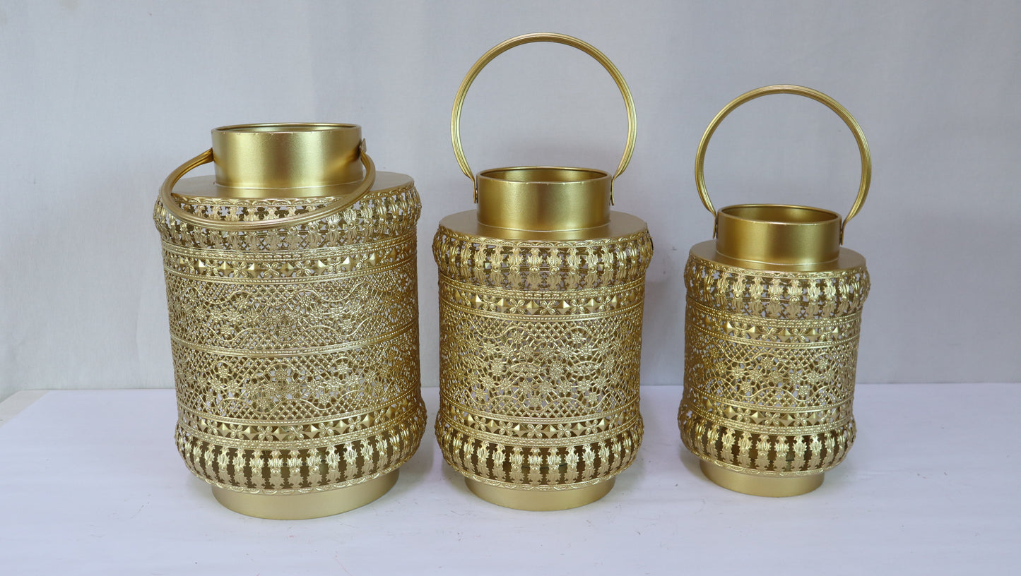 Metal Lantern Gift Basket Holidays Outdoor