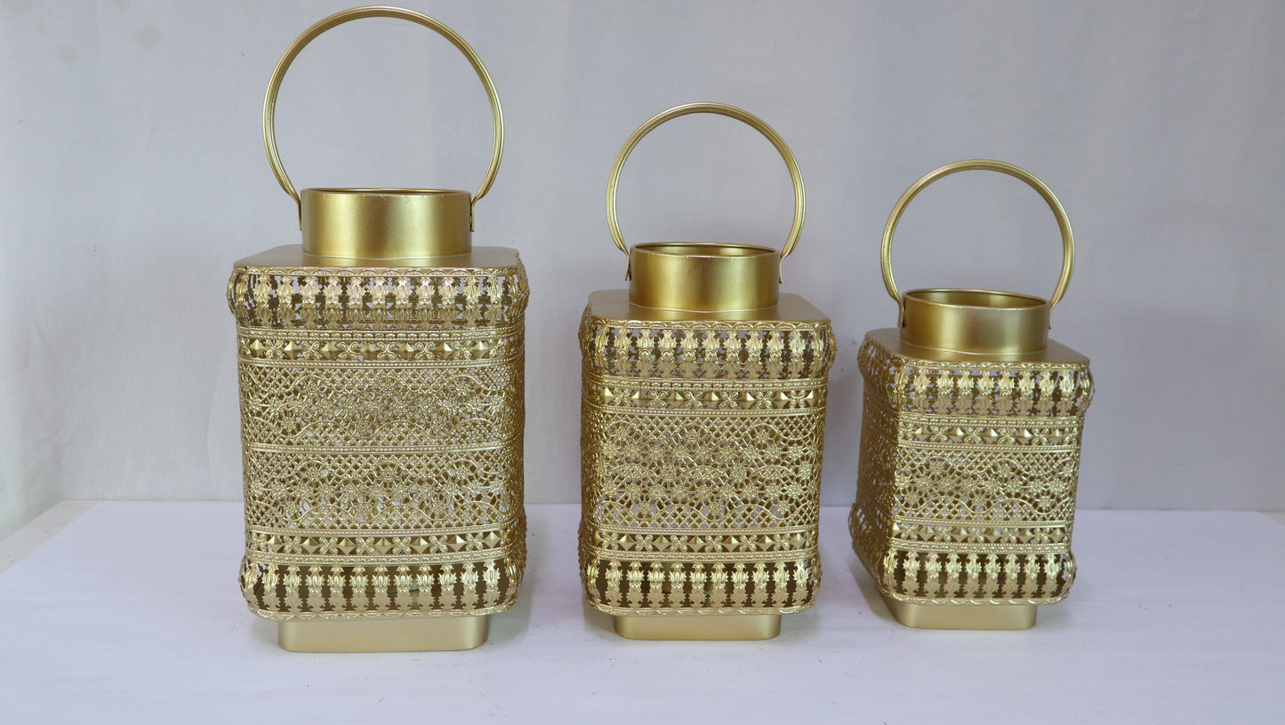 Metal Lantern Gift Basket Holidays Outdoor