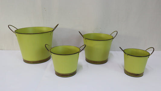 Metal Planter Garden Planter and Pot Basket Container Easter Holiday