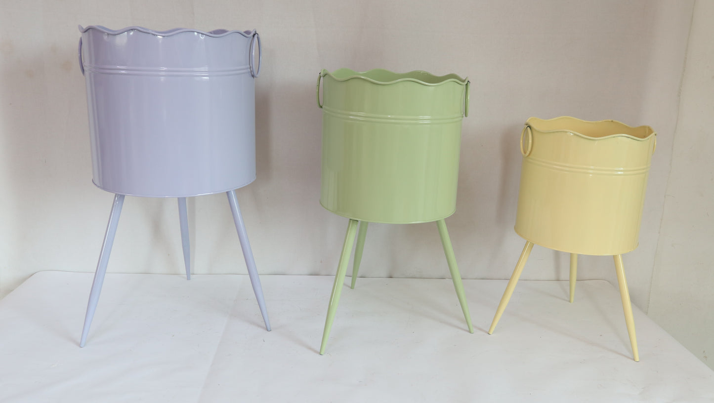 Rect. Metal Basket Garden Planter and Pot Basket Container  Holiday