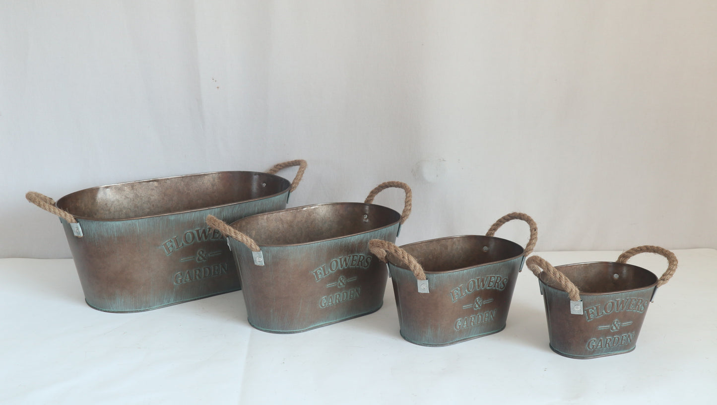 Metal Basket Garden Planter and Pot Basket Container  Holiday