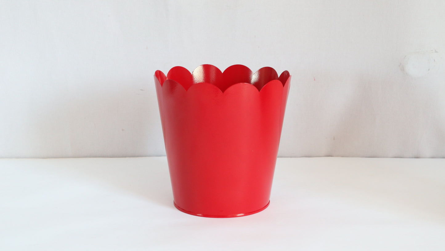 Metal Basket Planter Garden Flower Floral Planter Christmas Holiday Gift Basket Small