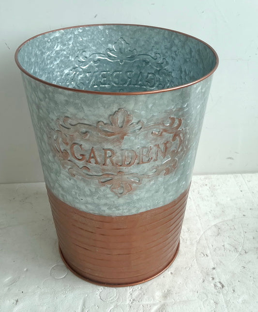 Metal Tin Planter Garden Flower Pot Basket Container