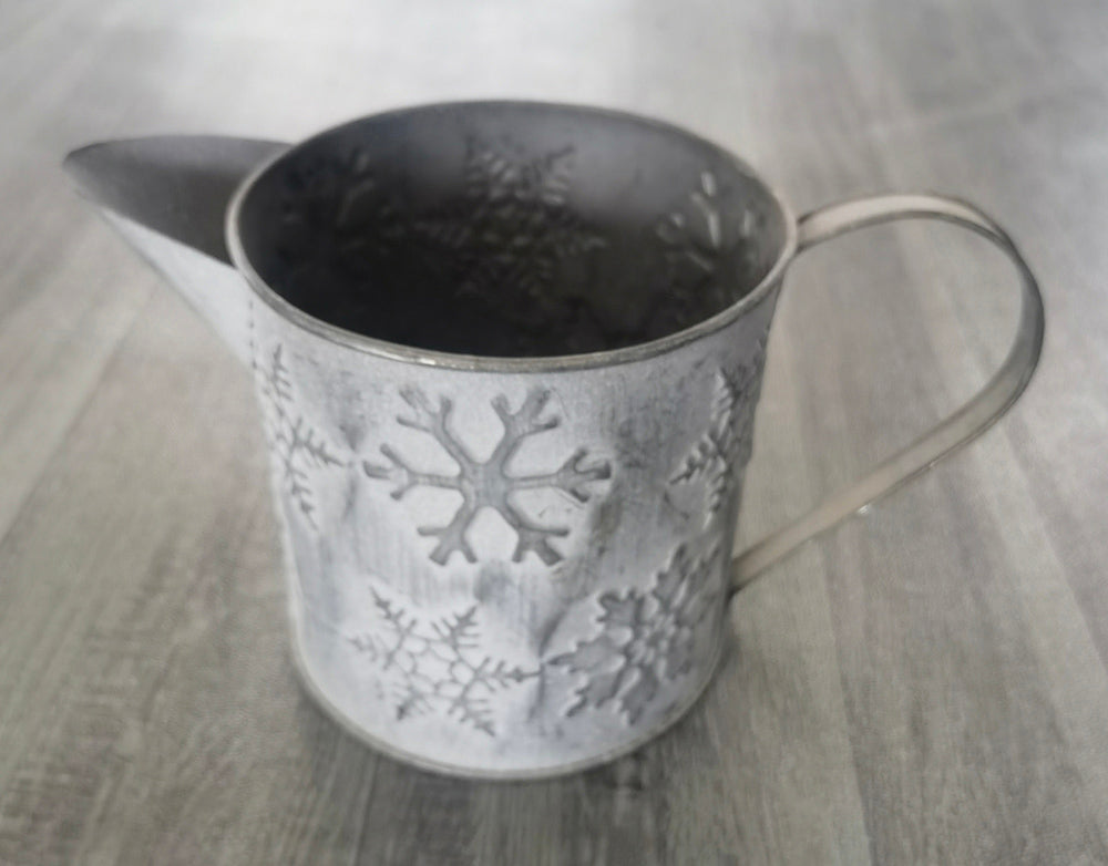 Metal Tin Planter Watering Can Garden Flower Pot Basket Container